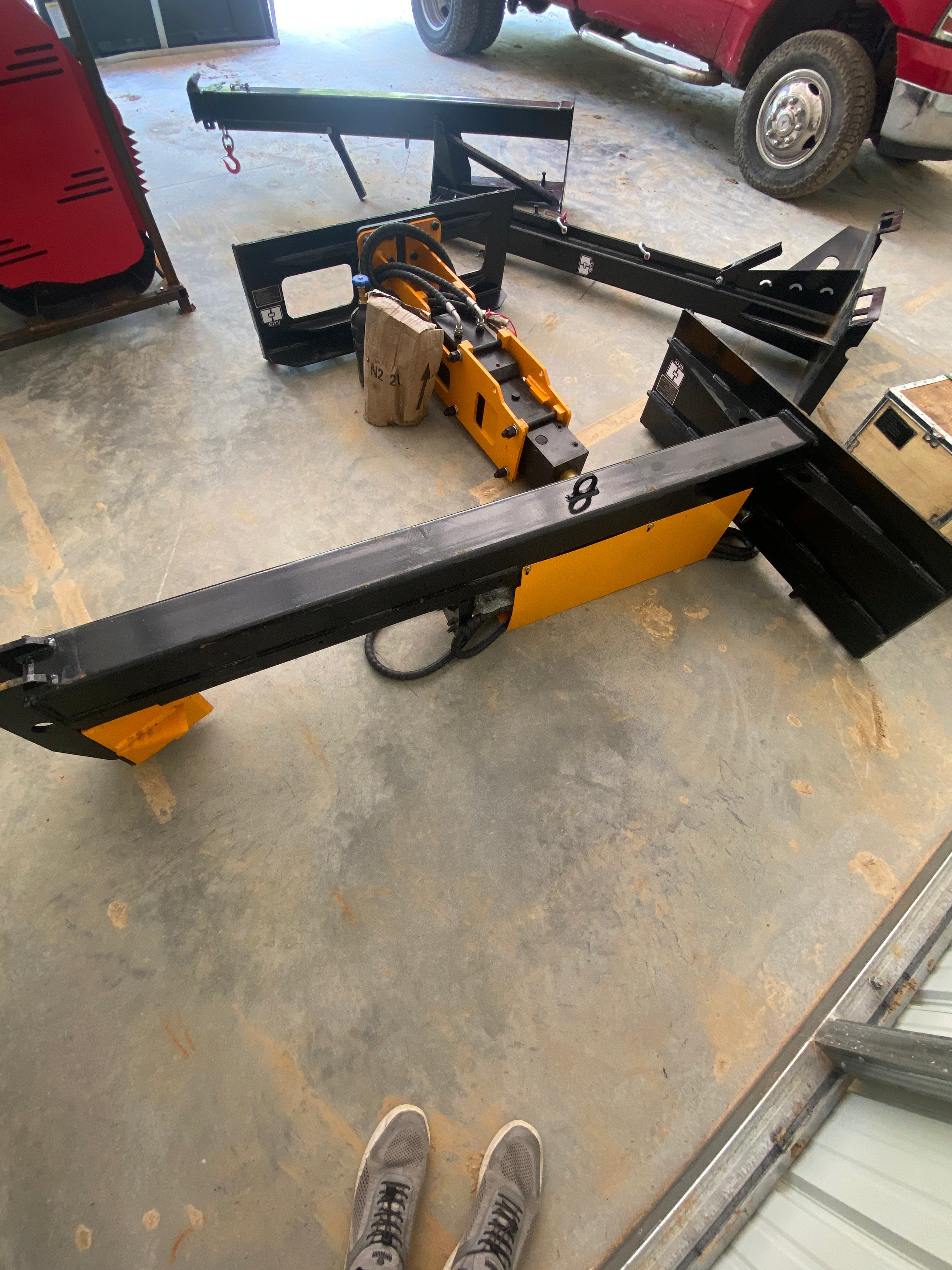 HLS82 Horizontal Log Splitter Attachment for Skid Steer Loaders